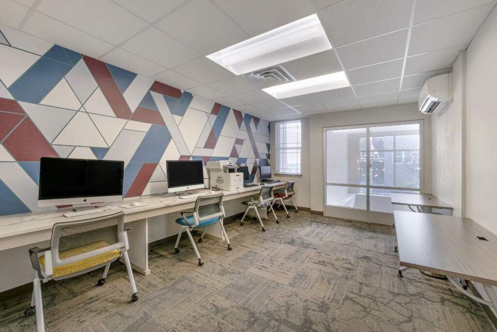 Computer Lounge